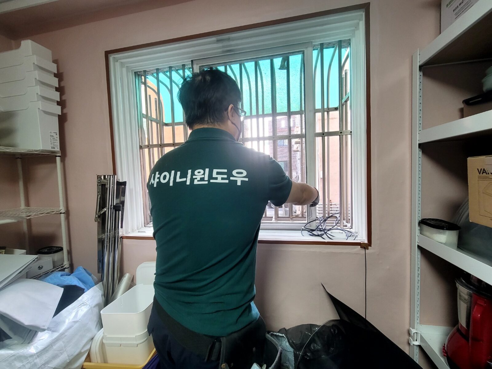 방충망 제작·교체 이미지
